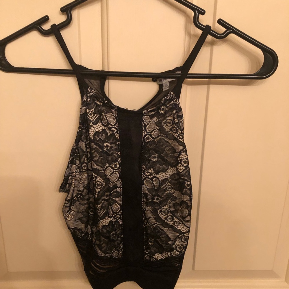 Black crop top